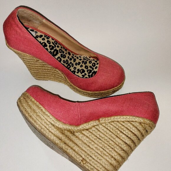 Coral Linen Espadrille Wedges - Picture 6 of 8